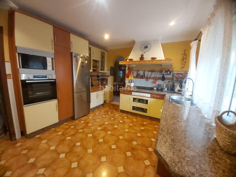 Foto ce74a307-4e7d-4790-a19d-46f2a3fec3c3. Chalet in Los Pinos Algeciras