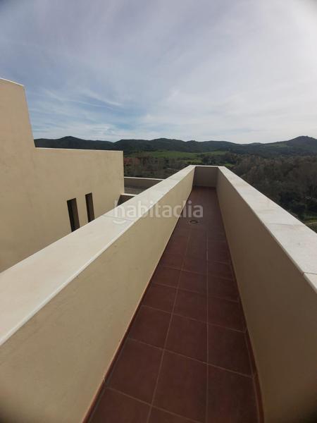 Foto fd250dc3-c053-4ab6-9422-aea37f66d2d0. Maison avec parking piscine dans San García Algeciras