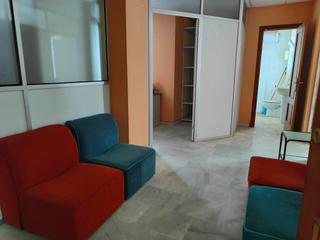 Oficina a Casco Antiguo. Oficina en venta en el corazón de algeciras  calle alfonso xi