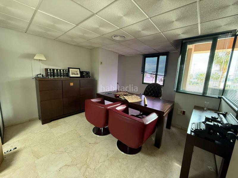 Foto ddd0db79-79fb-4f64-938c-72df54663ae0. Office space with heating in Casco Antiguo Algeciras
