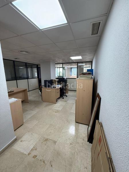 Foto f62a1178-9367-4193-95e9-d9290438bf49. Office space with heating in Casco Antiguo Algeciras