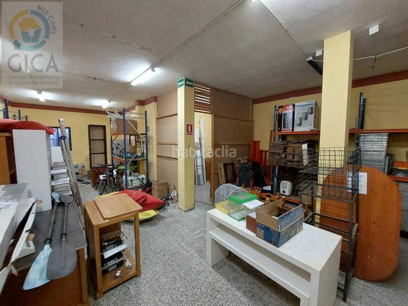 Foto 501b3615-455c-441c-9063-87734455c092. Local comercial se vende local comercial en pleno centro junto a plaza alta en Algeciras