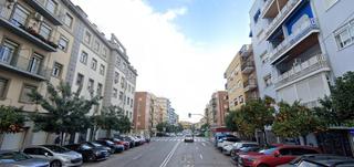 Location Local commercial à La Reconquista - El Rosario. Se alquila local comercial en algeciras  avenida de las fuerzas
