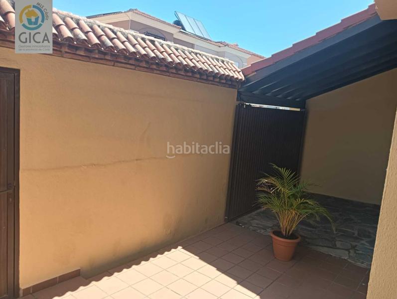 Foto 1d7dfdd0-b5a4-4541-b0e6-73e02dfbbe68. Casa bifamiliare con parcheggio in La Granja - La Colina - Los Pastores Algeciras