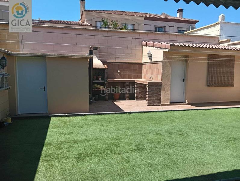 Foto 2731fcde-3c3c-4306-a2e0-711f73cb91a4. Casa bifamiliare con parcheggio in La Granja - La Colina - Los Pastores Algeciras