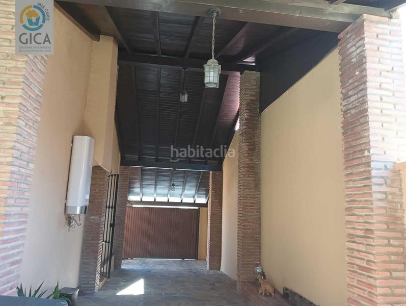 Foto 2b95d50a-2a7f-4f4c-a023-97c48268f8cd. Casa bifamiliare con parcheggio in La Granja - La Colina - Los Pastores Algeciras