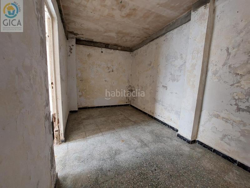 Foto 321de3c6-b717-47f7-828b-27858581cdd0. Casa adosada casa en la bajadilla en Bajadilla - Fuente Nueva Algeciras