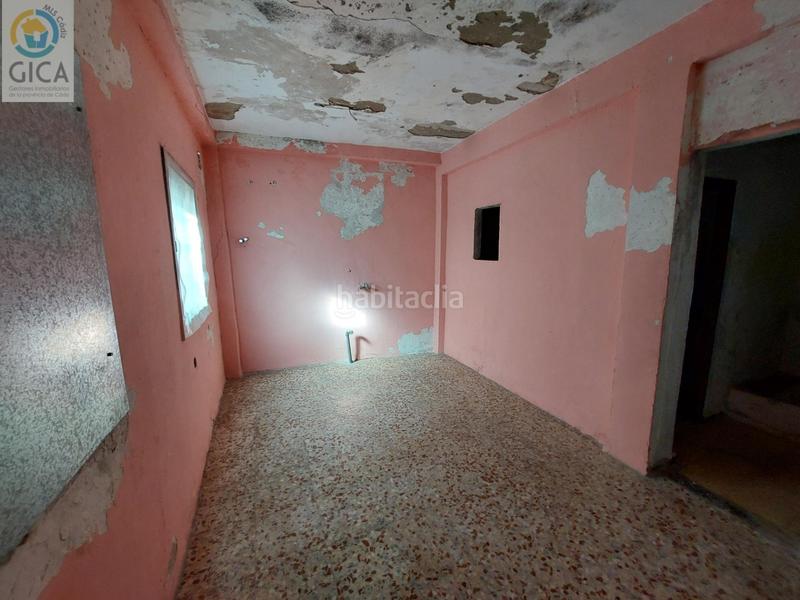 Foto ddefbd0d-301a-460f-bb48-5c7ea9092ad0. Casa adosada casa en la bajadilla en Bajadilla - Fuente Nueva Algeciras