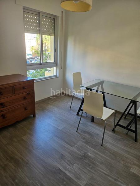 Foto 128e947b-606c-4847-8b1d-e0ba6b36a4cb. Lloguer pis a La Reconquista - El Rosario Algeciras