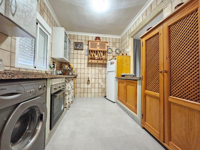 Foto 6afa3c35-3996-4fb3-8f15-cb103925ac3d. Rent ground floor in El Rinconcillo Algeciras