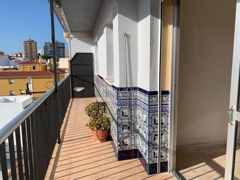 Foto 04c53739-1186-4785-af00-fee2cf334582. Pis amb aparcament a Bajadilla - Fuente Nueva Algeciras