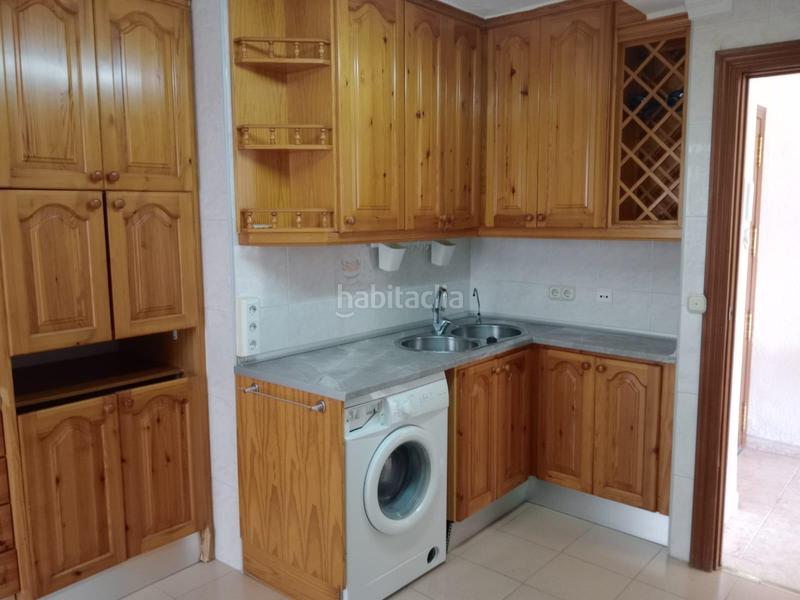 Foto ff9f24cf-4ae9-45d2-9d92-a5a1e81e16ea. Pis amb aparcament a Bajadilla - Fuente Nueva Algeciras