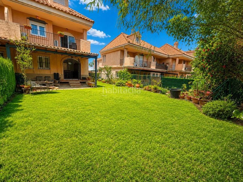 Foto f5bda571-70ea-44b0-8119-168c4f68a1d2. Casa aparellada amb calefacció aparcament piscina a La Alcaidesa