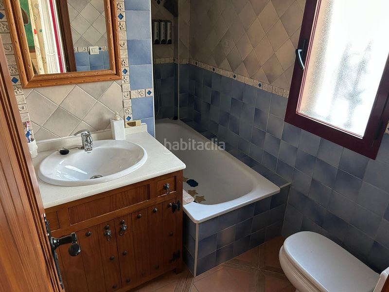 Foto cd8c70be-eb28-4249-9000-552da450df5b. Casa adossada amb aparcament piscina a El Zabal-Santa Margarita Línea de la Concepción (La)