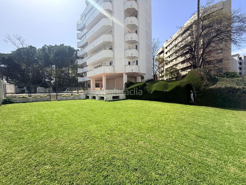 Foto c5a05691-e936-40d9-8c2b-f9ae26ed848f. Pis amb aparcament piscina a Casco Antiguo Algeciras
