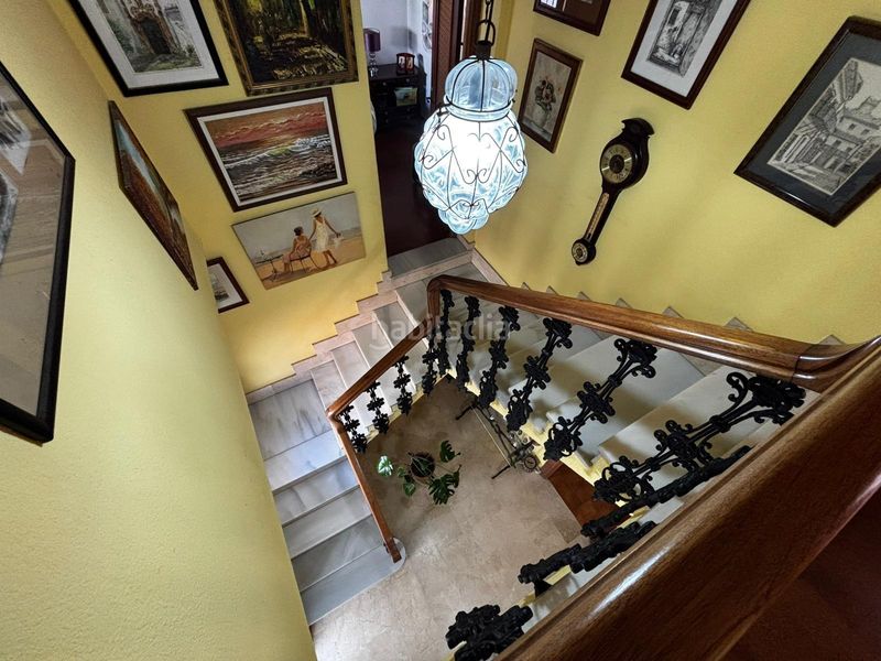 Foto b9199f20-7805-454c-b013-d7ccc759d118. Casa adossada amb aparcament piscina a Santa Bárbara-Ciudad Deportiva Línea de la Concepción (La)