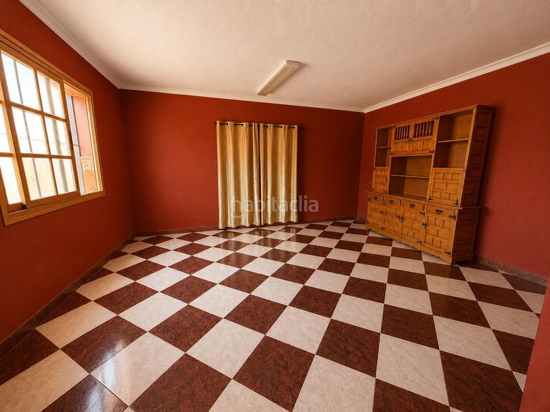 Foto 30a37e71-a311-482c-9333-dc74b97a3fc0. Chalet espectacular chalet independiente con piscina y barbacoa en el zabal en Línea de la Concepción (La)