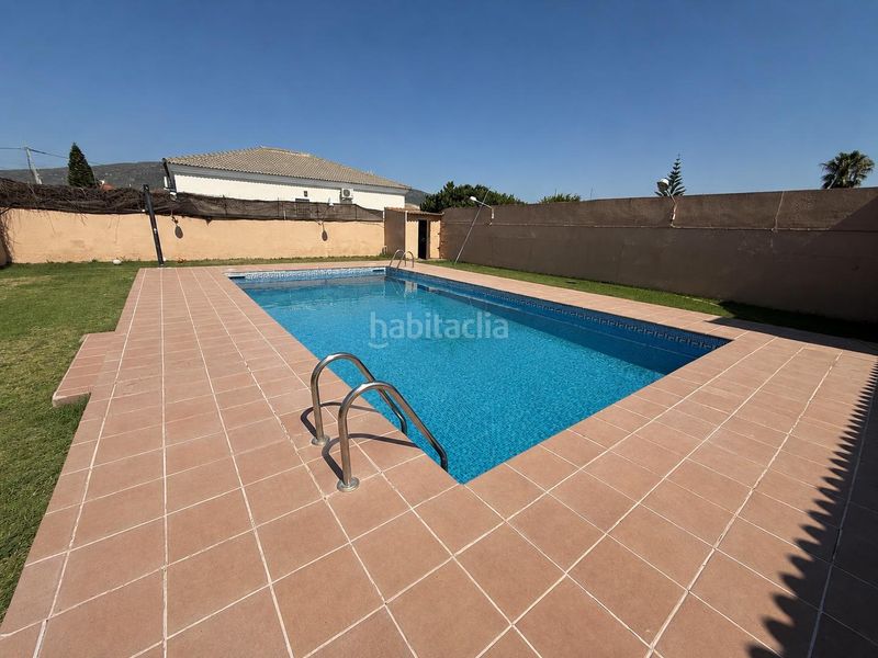Foto 31360274-9207-43ba-a6f3-775fa0122d7d. Chalet espectacular chalet independiente con piscina y barbacoa en el zabal en Línea de la Concepción (La)