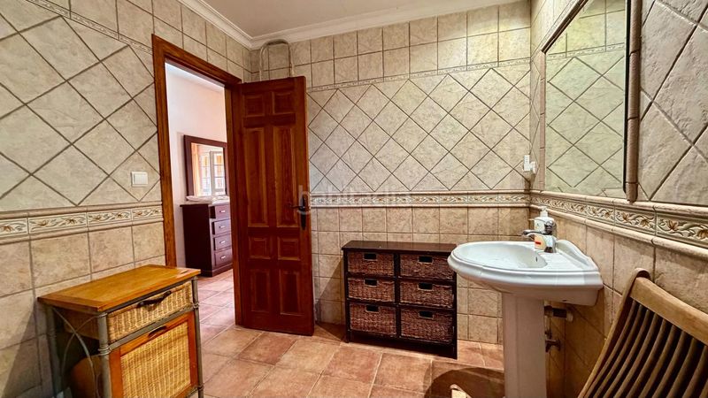 Foto 309db7f0-117f-487b-8dce-3ee08ebf0dfb. Chalet maravilloso chalet en la línea de la concepción, ideal para familias en Línea de la Concepción (La)