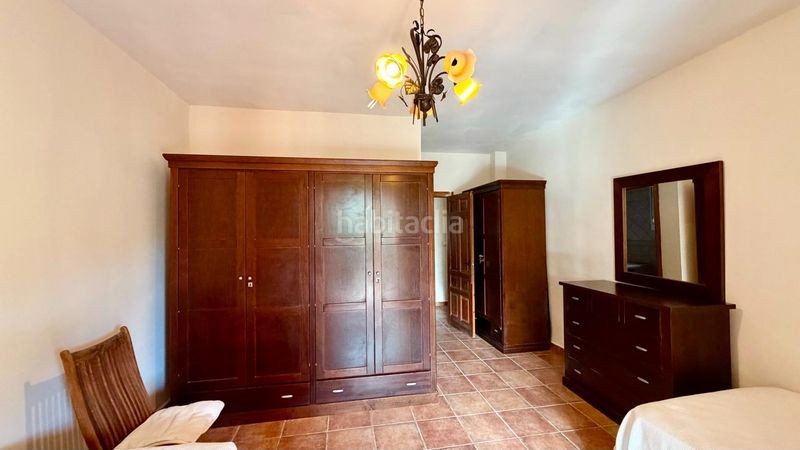 Foto b569236a-5658-4840-a725-667469894d64. Chalet maravilloso chalet en la línea de la concepción, ideal para familias en Línea de la Concepción (La)