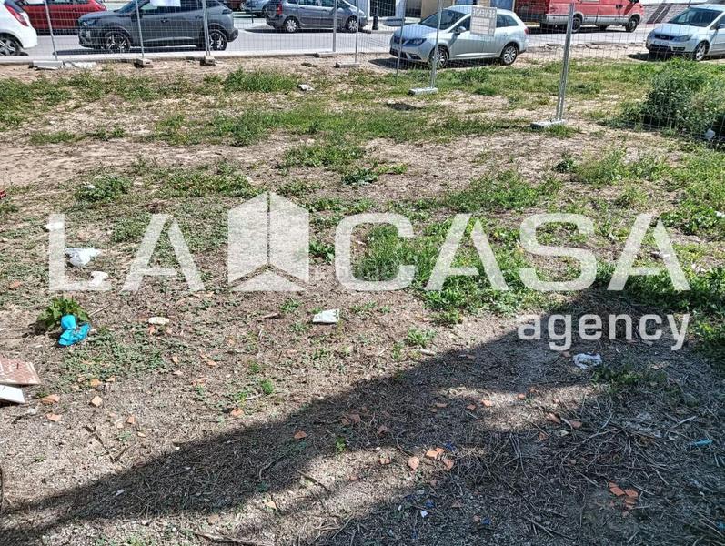 Foto 3170c09c-e310-40ec-8c1d-3d895a938531. Residential plot in Barrios (Los)