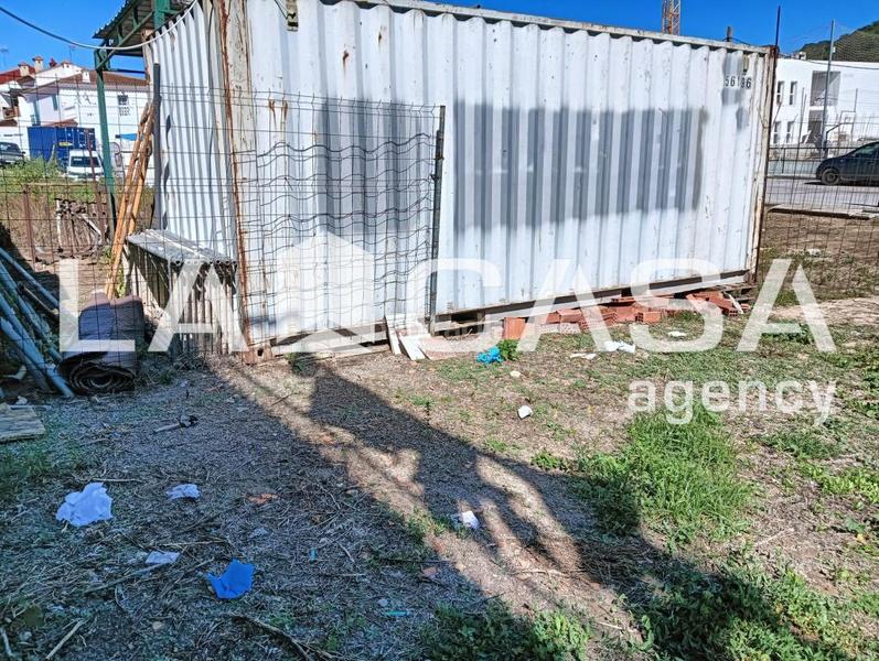 Foto b822eda7-61bf-44c3-b772-698ce100c142. Residential plot in Barrios (Los)