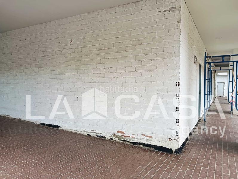 Foto ee8e005a-6033-4afb-b7f4-69bdb9d20fb7. Business premise in San Bernabé Algeciras