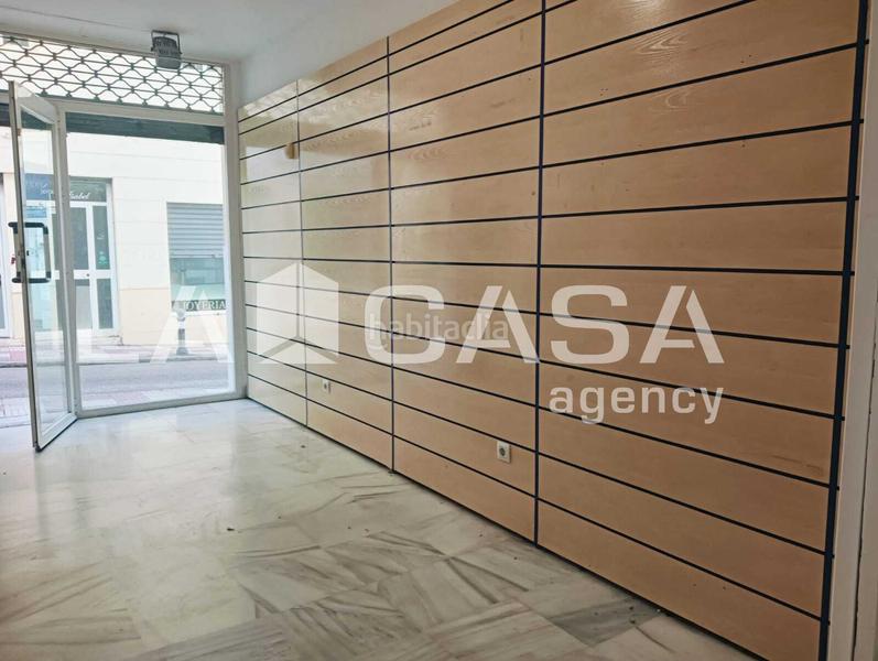 Foto 8a99cf2d-900d-4a80-a765-82f3bc09783f. Lloguer oficina a Casco Antiguo Algeciras