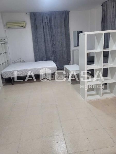 Foto 23f87ab3-2434-4695-8978-475465c1c66d. Ground floor in La Reconquista - El Rosario Algeciras