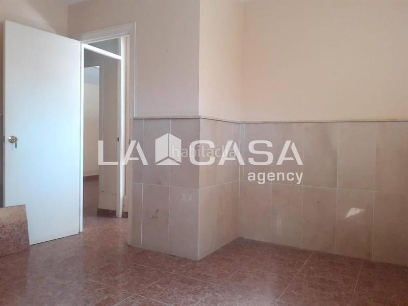 Foto 6387226d-ac05-45d4-a7b0-fa24ef5bd159. Business premise in Los Pinos Algeciras