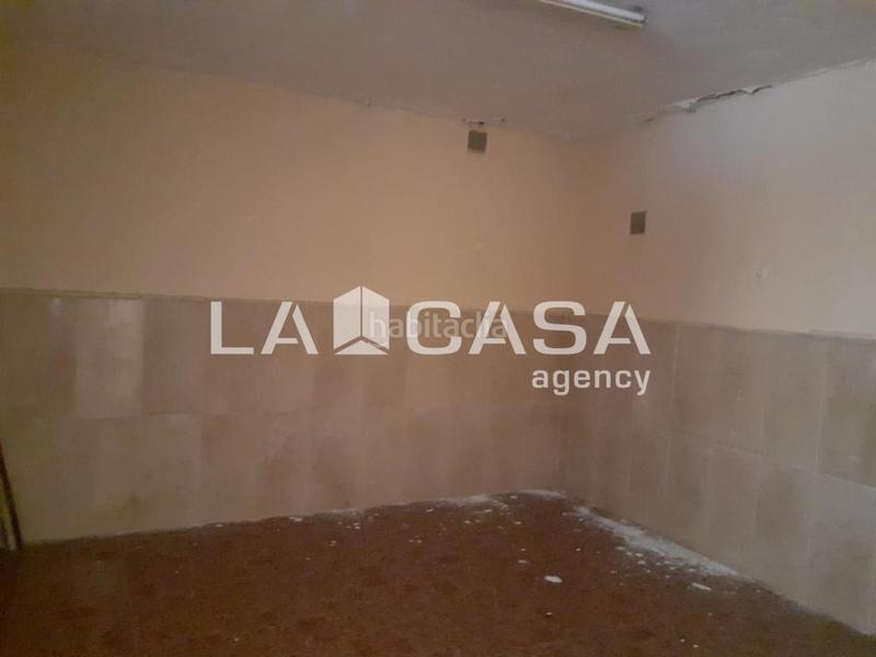 Foto 51c41f3e-7860-42f5-8163-1b0b86fe8d8e. Local commercial dans Los Pinos Algeciras