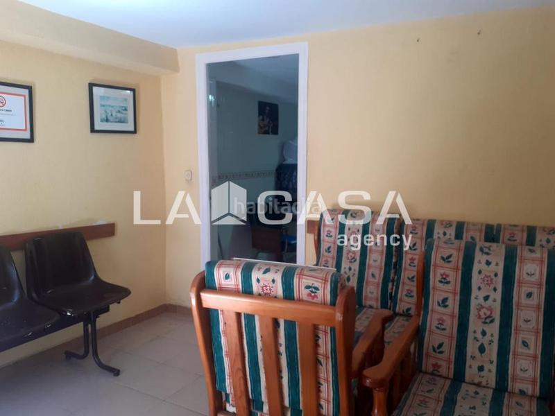 Foto ae301889-cd12-47aa-92b8-54149aca2681. Locale commerciale in Los Pinos Algeciras