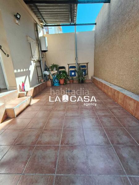 Foto 9783da0b-e8e2-40b0-a6e8-de58c8ad46a1. Casa amb aparcament a Pescadores - Saladillo Algeciras