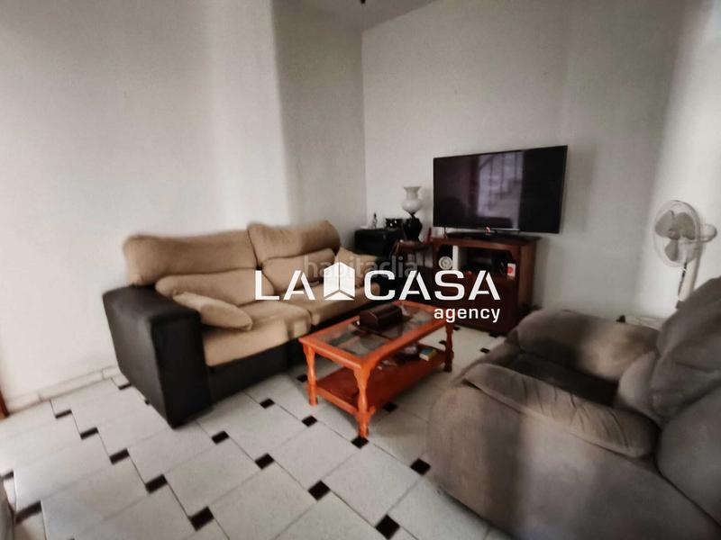 Foto 1caa1d81-f742-40c0-8162-d7f4802cf9f4. House with parking in Pescadores - Saladillo Algeciras