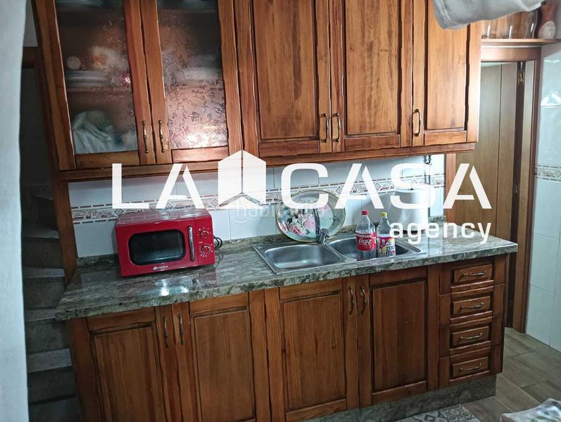 Foto ef1da852-86df-412b-901a-784d7bd252ef. Haus mit parking in Pescadores - Saladillo Algeciras