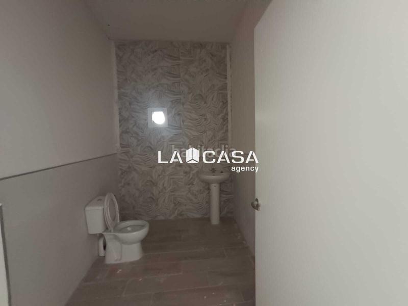 Foto 10b26406-d334-4236-83f2-288ce1be484f. Local comercial a Bajadilla - Fuente Nueva Algeciras