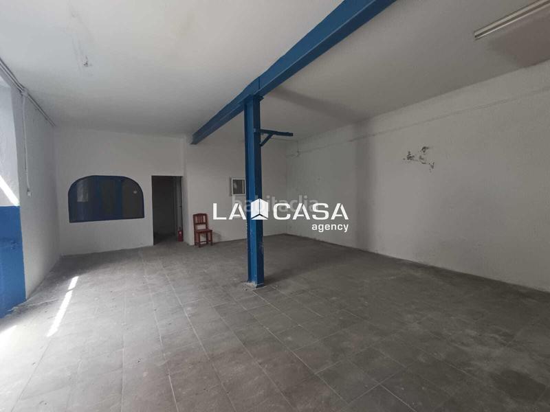 Foto 16822e46-2125-40ef-80f3-d29b9a441825. Local comercial a Bajadilla - Fuente Nueva Algeciras