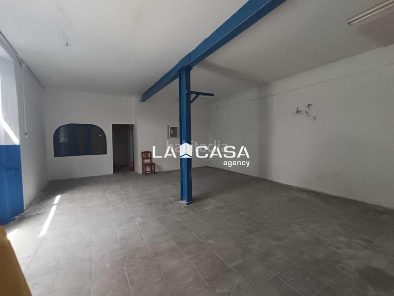 Foto 595b0c86-c037-4c50-9a47-701f47b3edde. Local comercial a Bajadilla - Fuente Nueva Algeciras