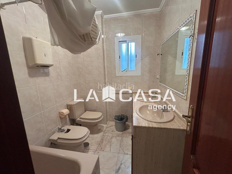 Foto eab28721-eb4d-4c8d-9bc2-97e92e5ea2b7. Piso en Casco Antiguo Algeciras
