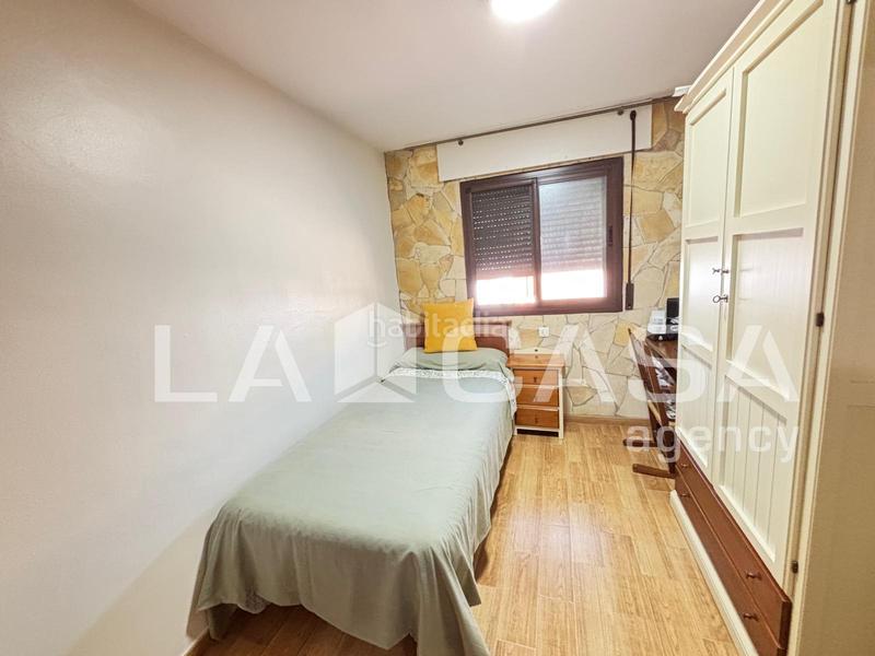 Foto 41caed3e-17be-44fc-a15d-7e1158ecf50c. Semi detached house with parking in Barrios (Los)