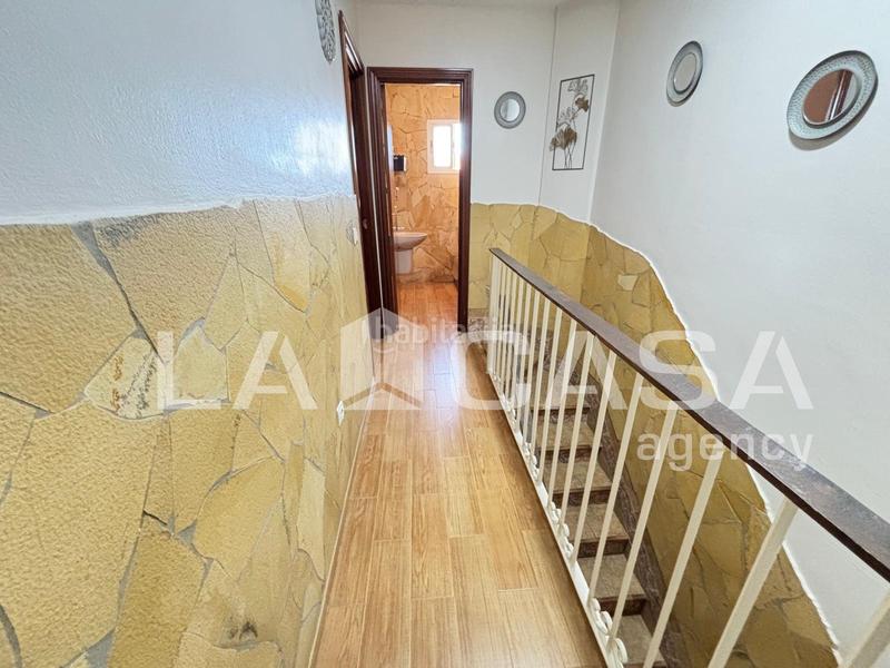 Foto 6e8e3fe0-ff60-44f3-b93b-da707bd8d7f8. Semi detached house with parking in Barrios (Los)