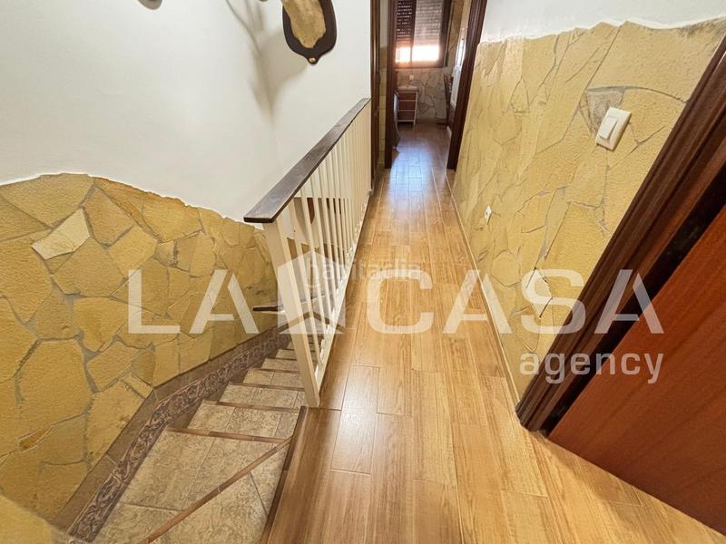 Foto 81f253ea-5c4d-4821-af27-575d36a0d817. Semi detached house with parking in Barrios (Los)