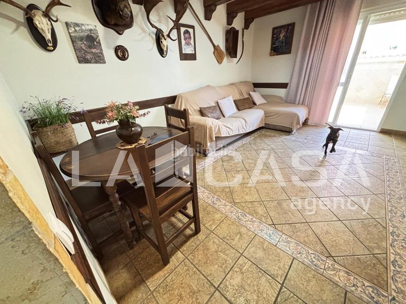Foto b1713151-5e7d-4514-a90b-7b975394331b. Semi detached house with parking in Barrios (Los)