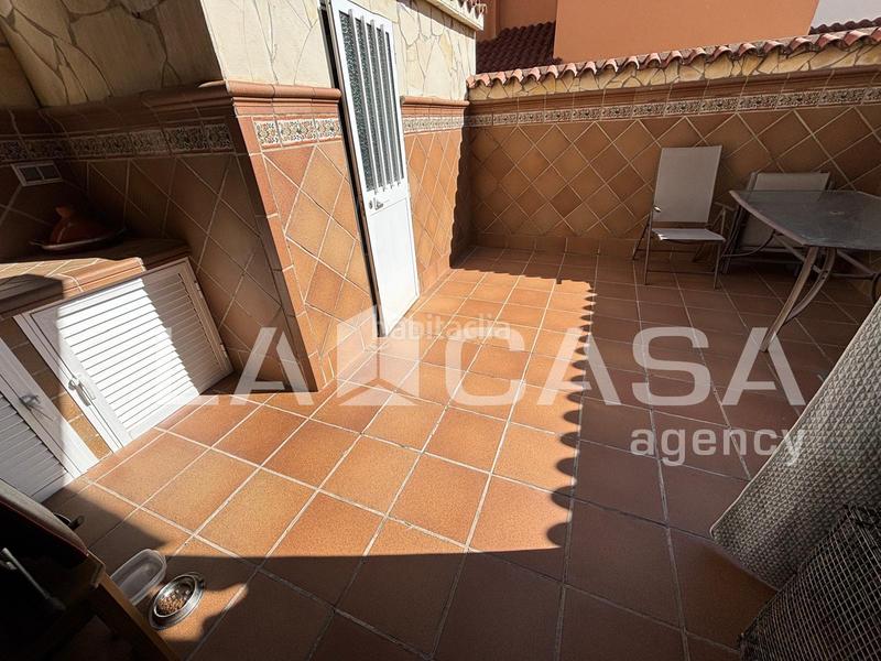 Foto d1f93279-59c8-47ac-b41e-ffd6a4d837cf. Semi detached house with parking in Barrios (Los)