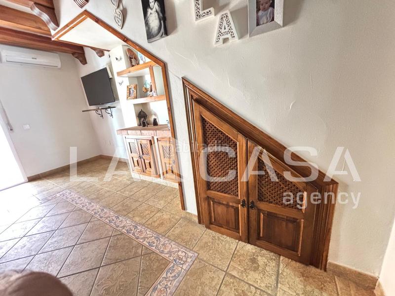 Foto f0c89aac-d03f-4cad-88d6-8413045a4b4d. Semi detached house with parking in Barrios (Los)
