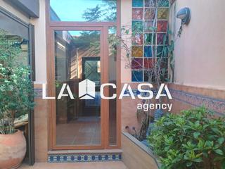 Casa adossada a San García