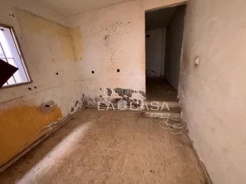 Foto f9cfdb71-bb36-4b96-906a-55adad7e3e2c. Casa in Bajadilla - Fuente Nueva Algeciras