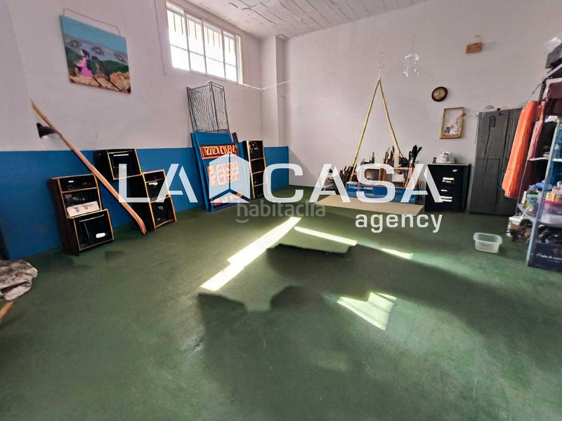 Foto 74fdea13-357b-4c31-9b3b-091ef5a87800. Local comercial a Pescadores - Saladillo Algeciras