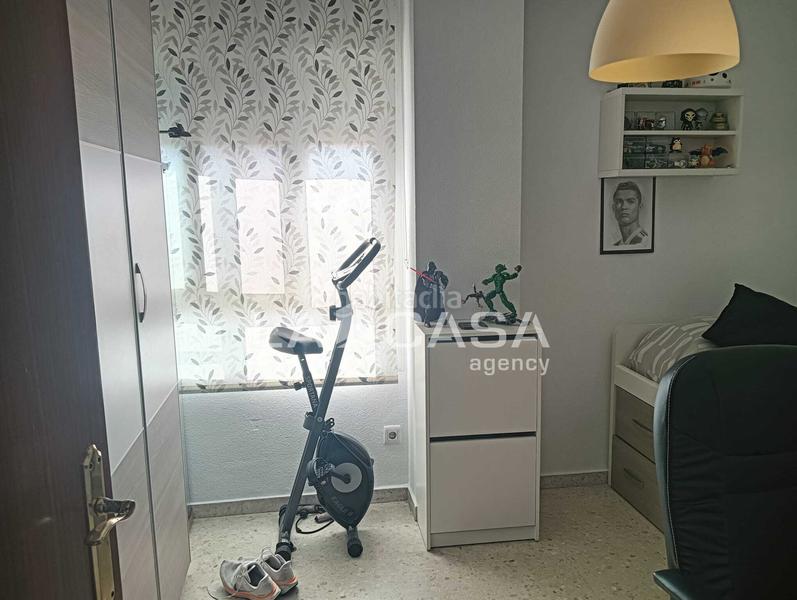 Foto 8eaa8e7f-0dfb-4dce-9b36-2d95c6eab4f1. Appartement avec parking dans San Bernabé Algeciras