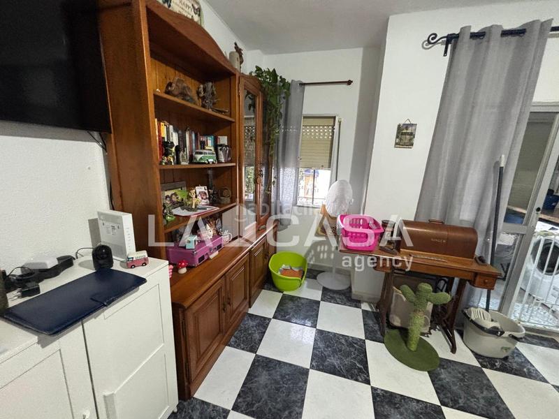 Foto fa281c11-5017-46ab-b882-d89d67ae86ed. Etagenwohnung in La Reconquista - El Rosario Algeciras